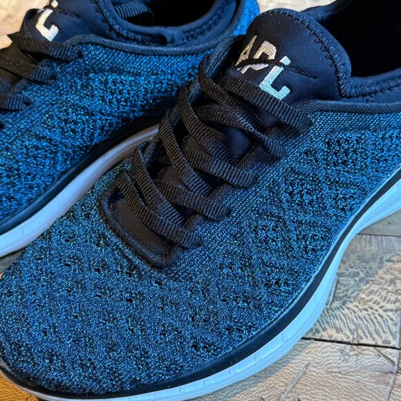 APL Athletic Propulsion Labs Techloom Phantom Sneakers - Picture 3 of 9